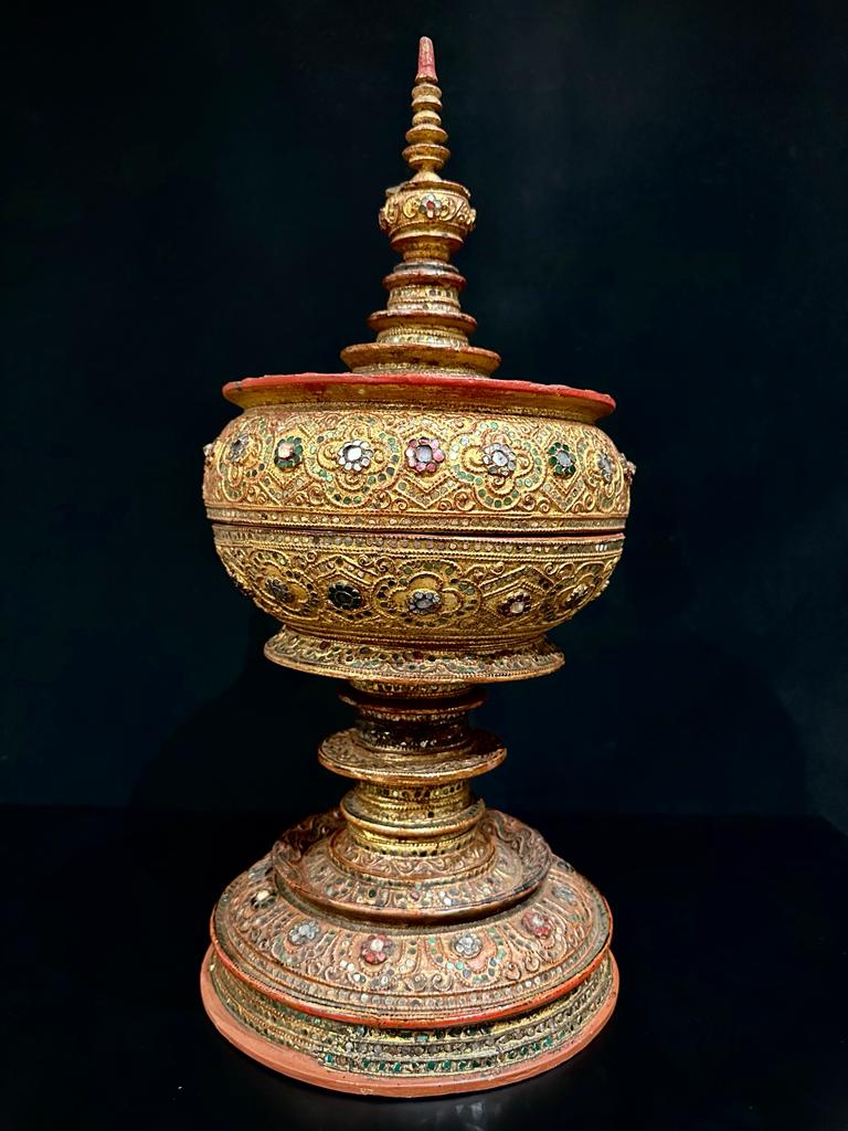 Buddhist food traditional offering vessel, 'hsun ok'- 7345